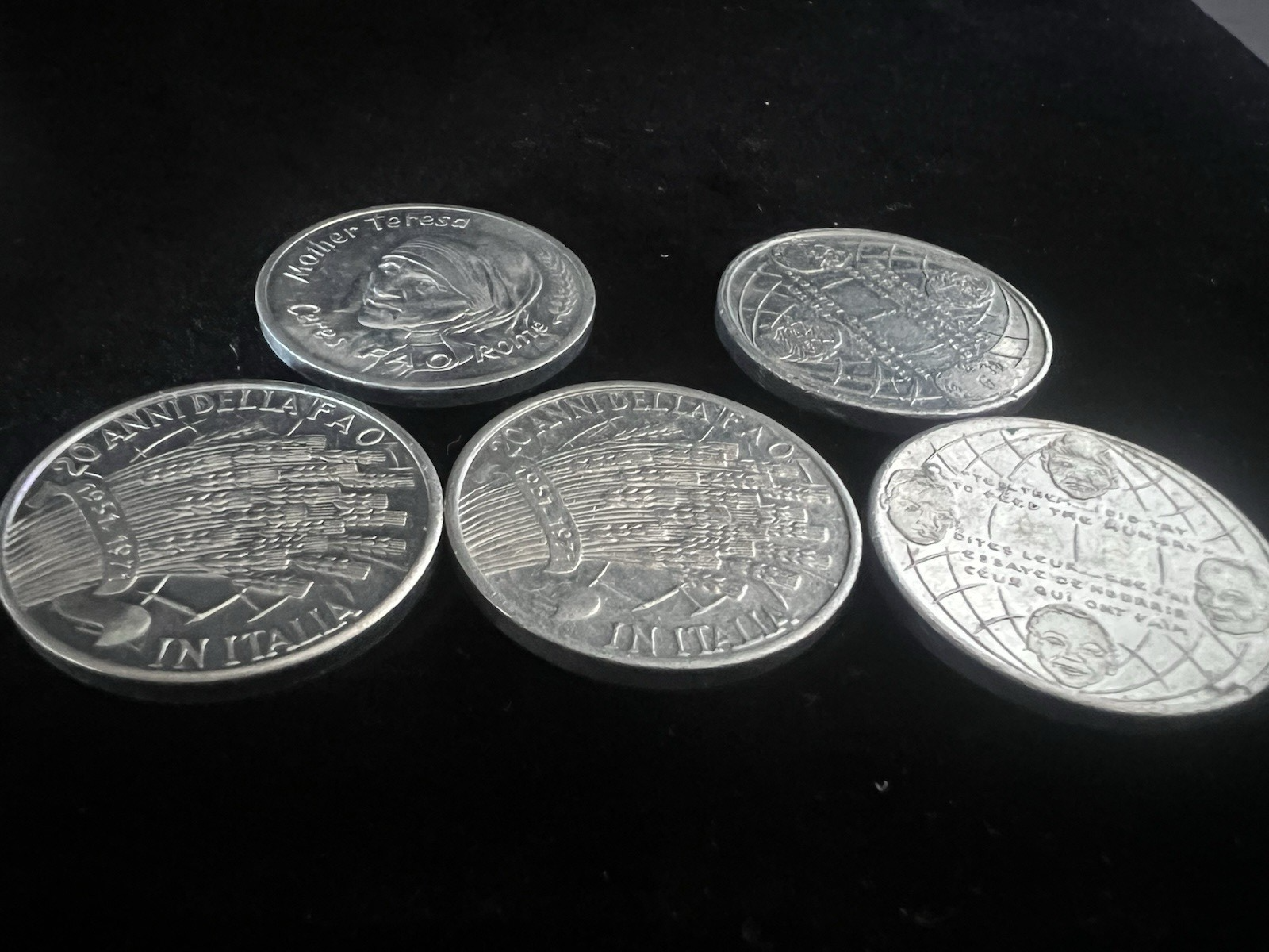 Fao Medal Commemorative And “Food for At” Theme Ceres Years ’70/’80 Lot 1