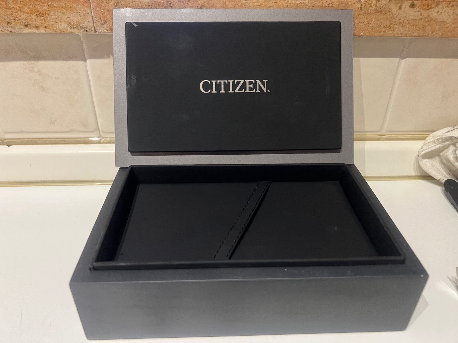 🔴 CITIZEN scatola box orologio Eco drive stiletto rigido custodia