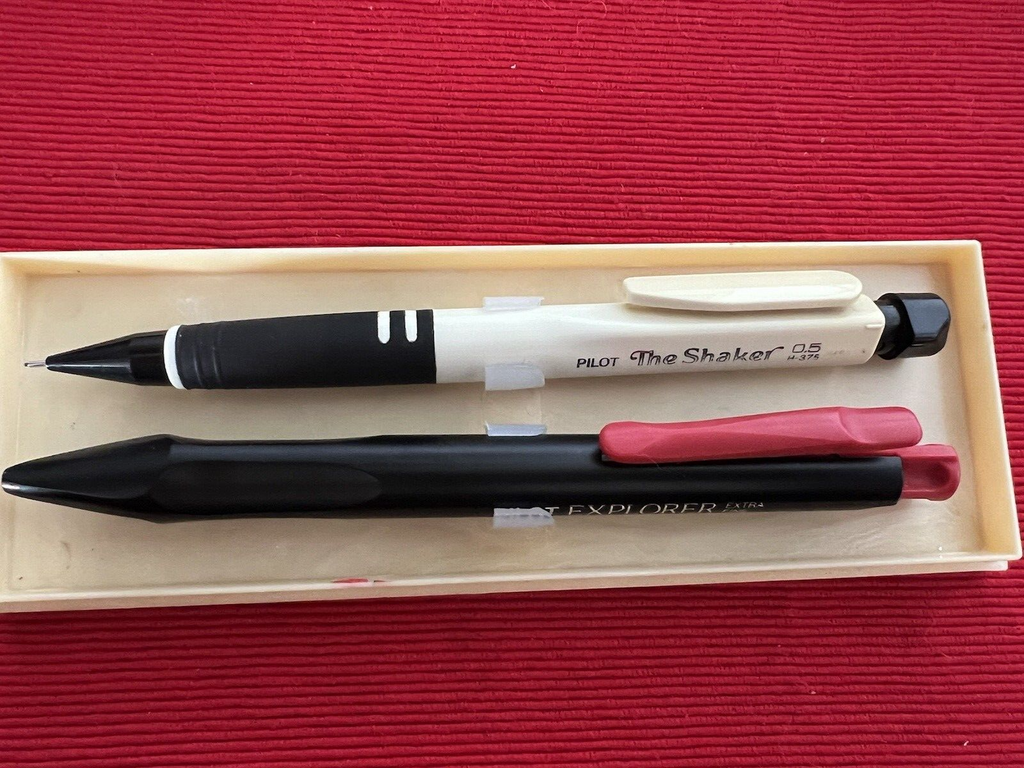 🔴 PILOT penna sfera EXPLORER nera matita meccanica THE SHAKER 0,5 vintage