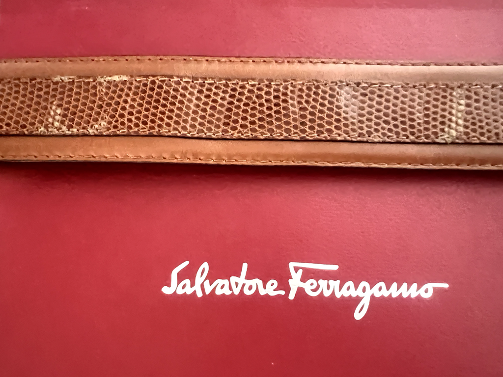 Salvatore Ferragamo Femme Ceinture Brun Colori Doré Avec Signes L 87