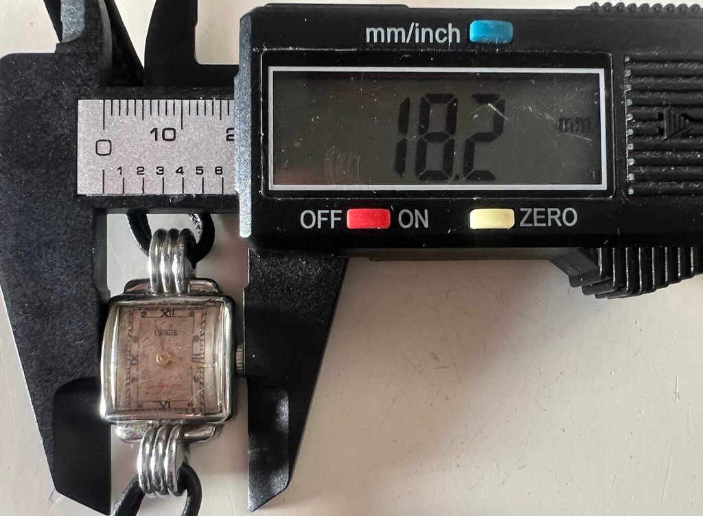 🔴 VENUS HAND-WINDING watch for women, miniature case, vintage leather bracelet 