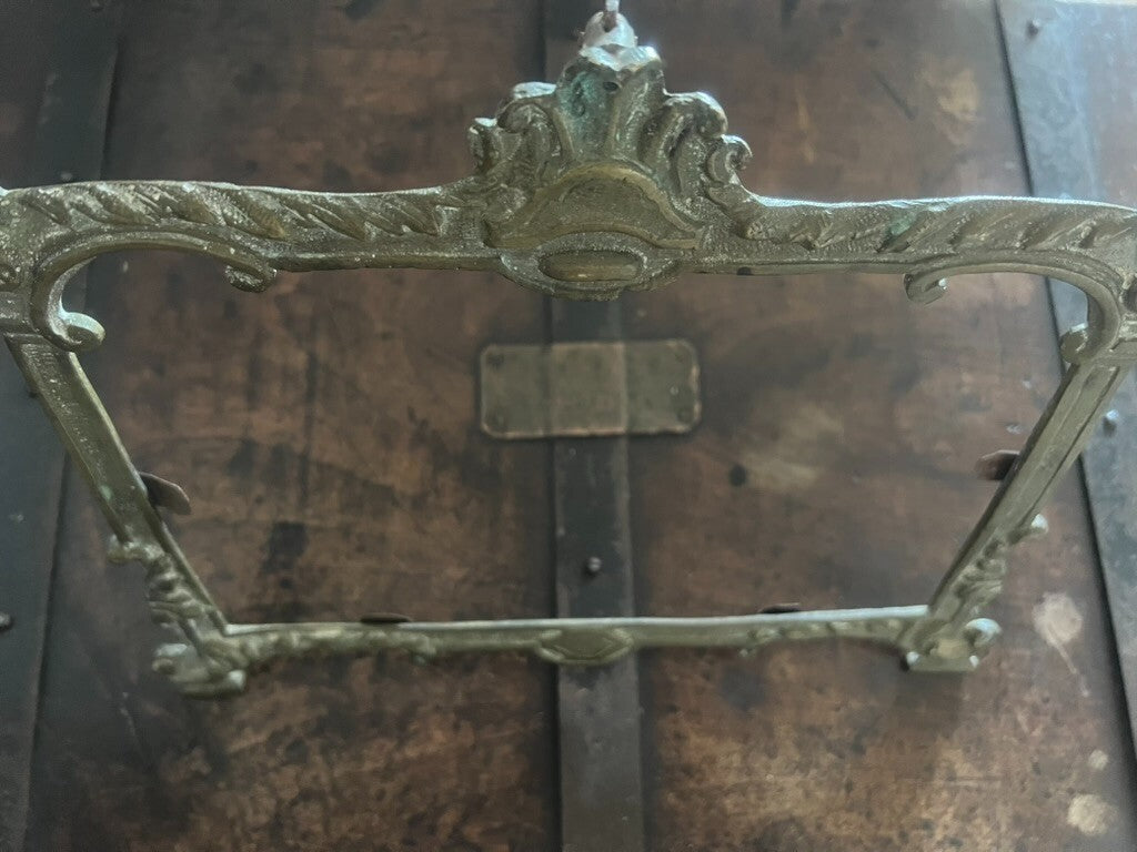 🔴 Vintage, handgeschnitzter Leseständer aus Bronze mit Flachrelief 