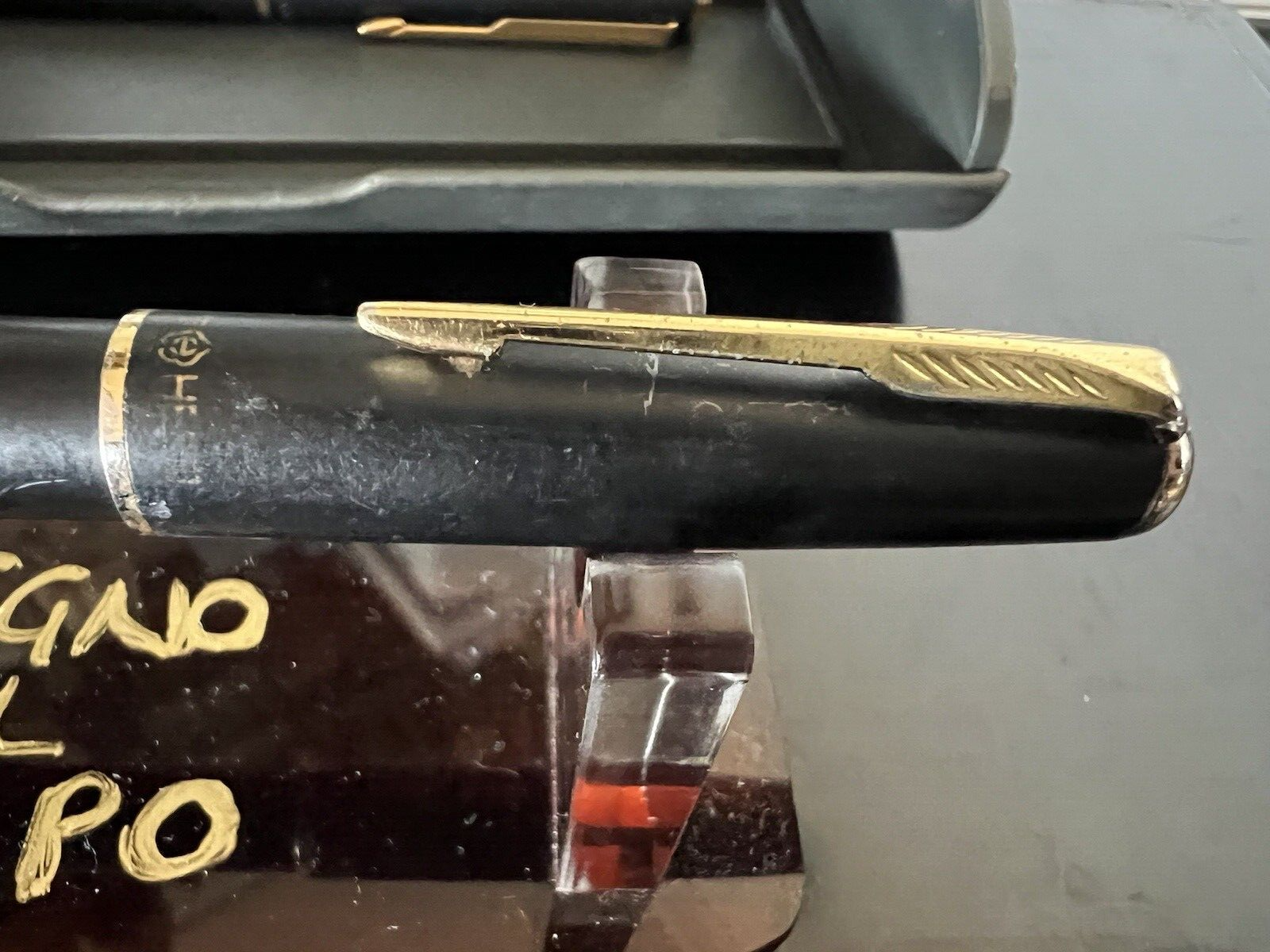 🔴 PARKER Frontier Füllfederhalter, schwarz, HERO 5020 Kolbenpatrone 