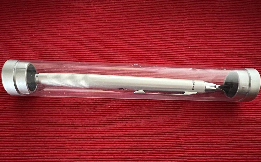 🔴 PELIKAN mechanical pencil satin chrome plated METAL lead 0.5 writes 