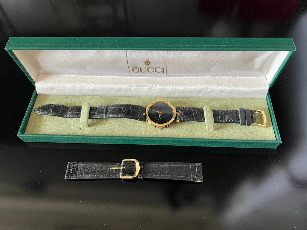 GUCCI Women's Watch Gold Plated Works 2000L Quartz Vintage 80