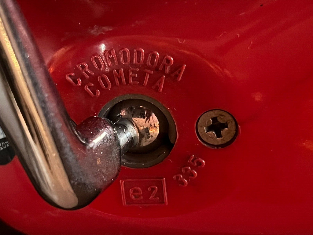 Rétroviseur Cromodora Comète Latéral III e2 335 Rouge