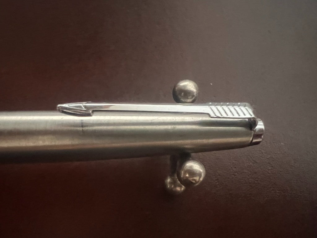 🔴 PARKER 45 penna stilografica cromata a cartuccia pennino M scrive vintage