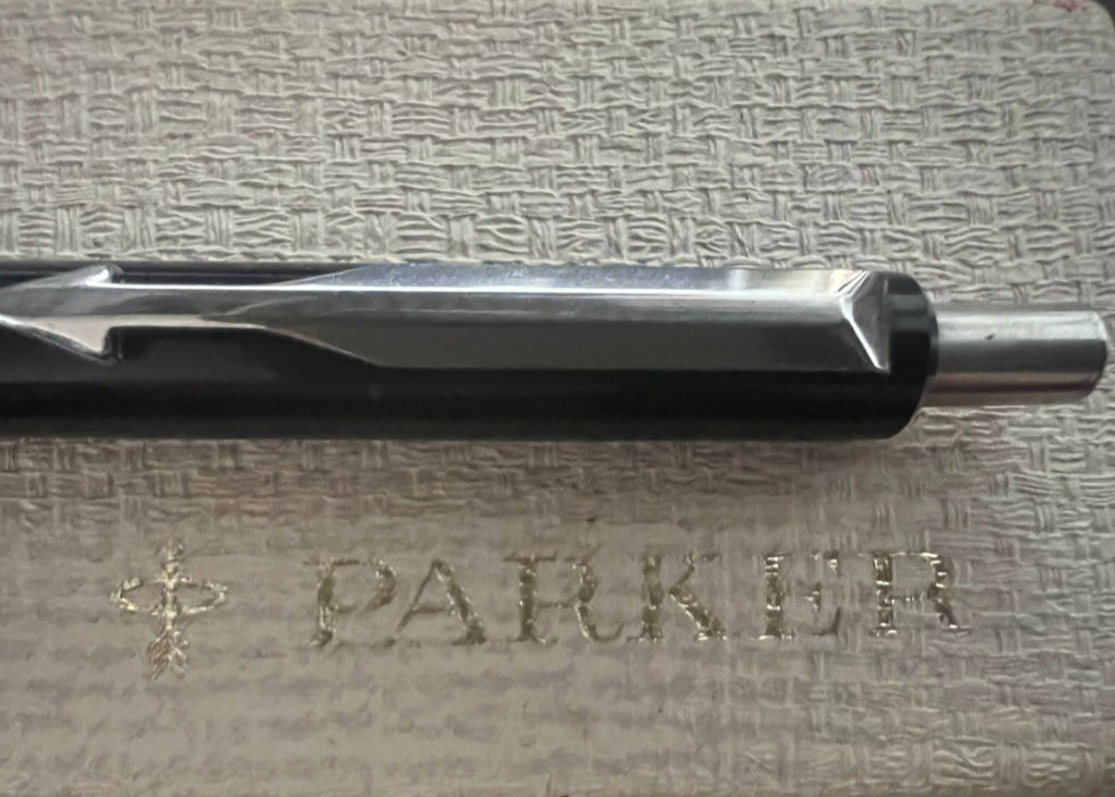 🔴 PARKER penna sfera Vector nero cromata pulsante a scatto scrive vintage