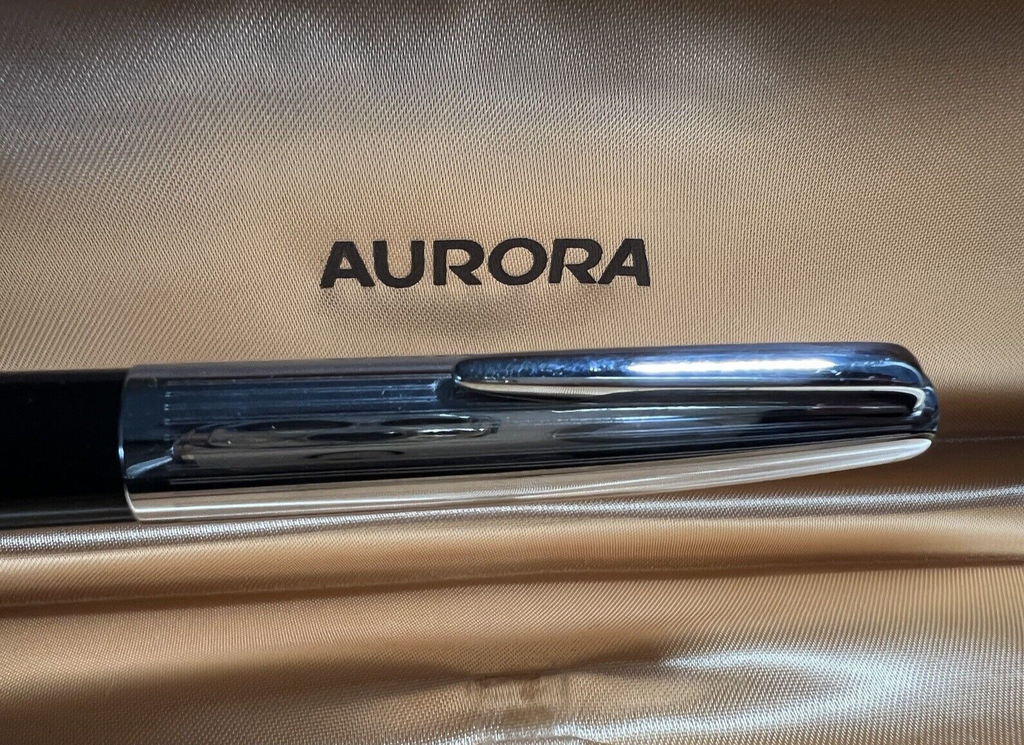 🔴 AURORA Füllfederhalter mit Goldfeder, Duo-Tintenpatronen (2 Patronen), Etui 