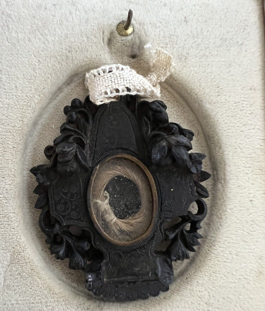 Pendentif Porte- Relique Bois Sculpté Main Médaillon Central Antique 800 