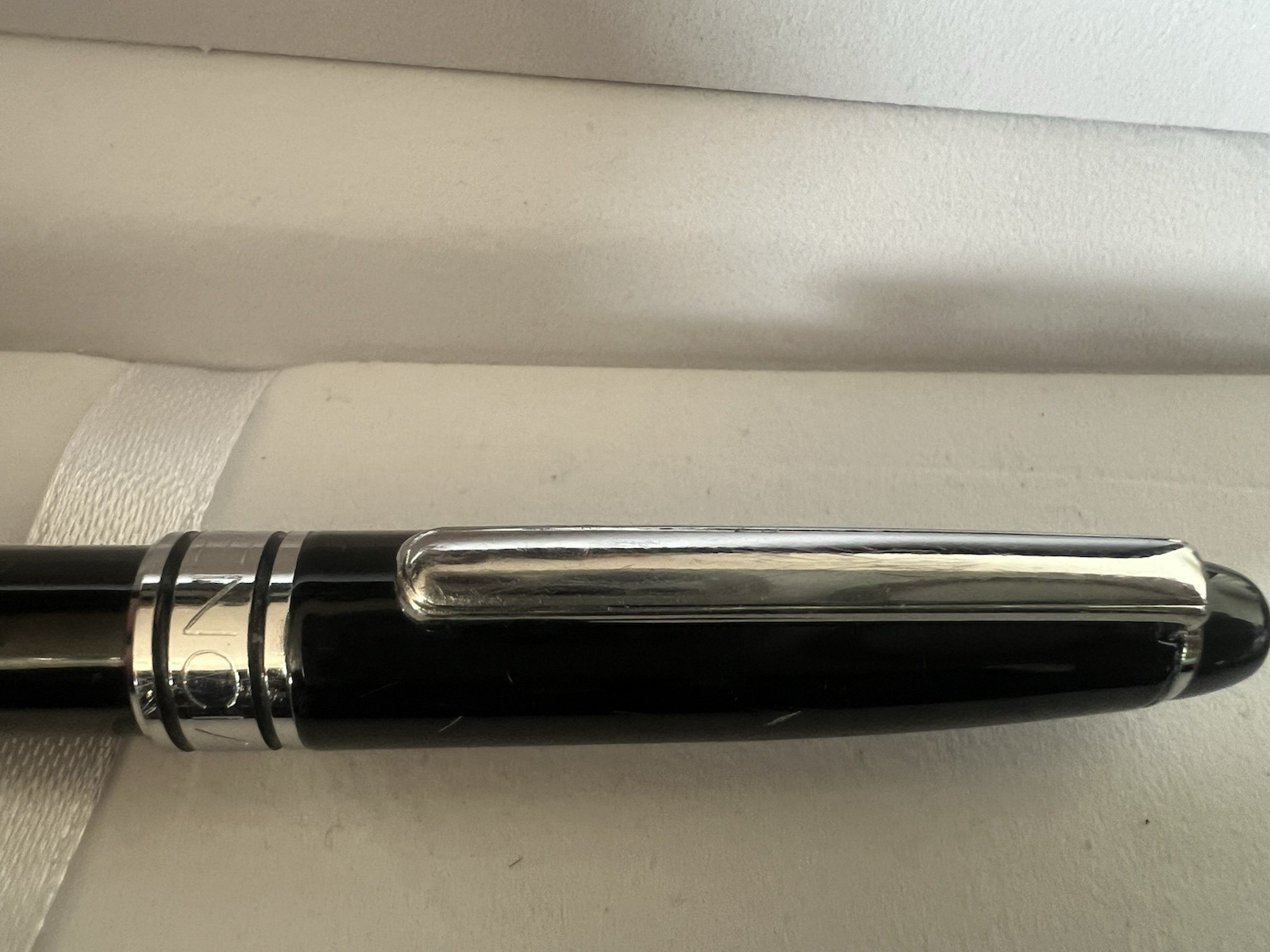 Balenciaga Stift Kugel Lack Schwarz Leisten Chrom Schreibt 