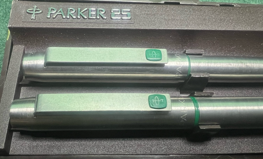 Parker Stylo-Plume Stylo à Plume 25 Mki Clip Vert und Sphère Set Write Retro 