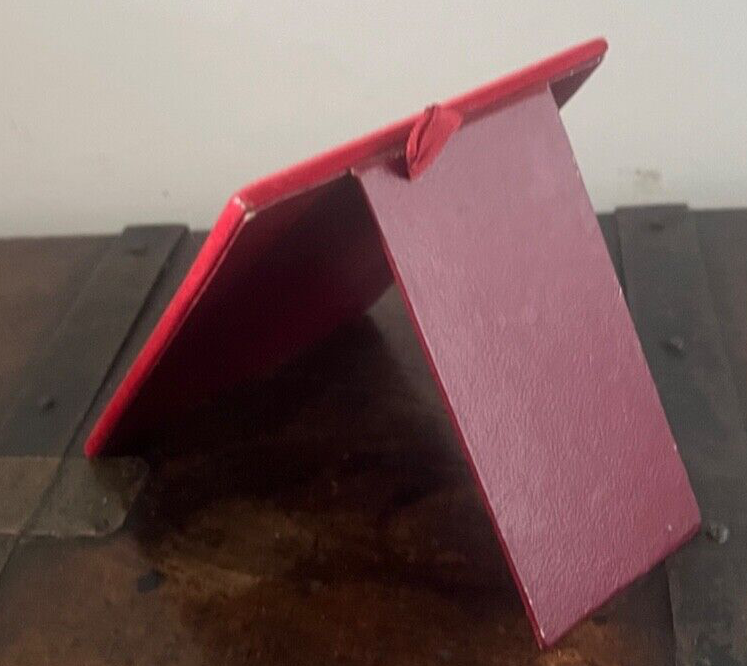 🔴 Wappen des italienischen Roten Kreuzes aus rotem, beflocktem Emaille-Metall 