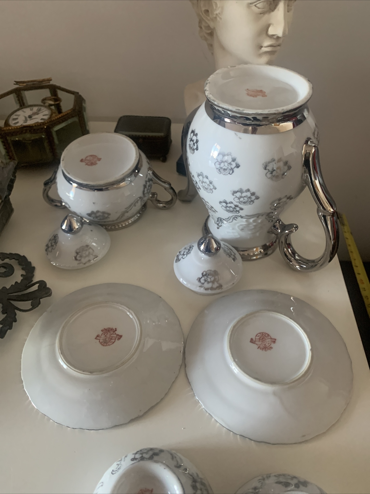Plateau Dentelle en Forme de Petites Tasses Café Tet A Céramique Transparent