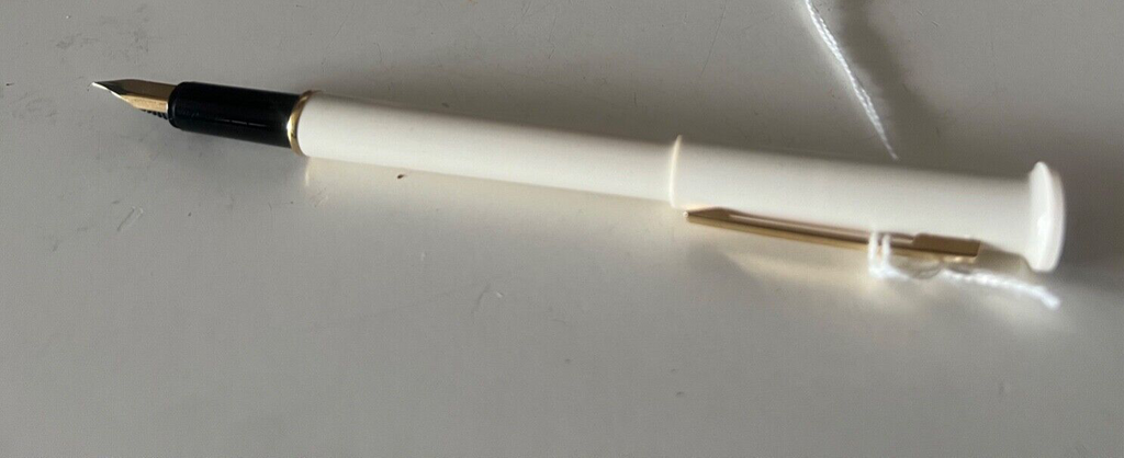🔴 PIERRE CARDIN penna stilografica bianca pennino laminato oro Les stylos