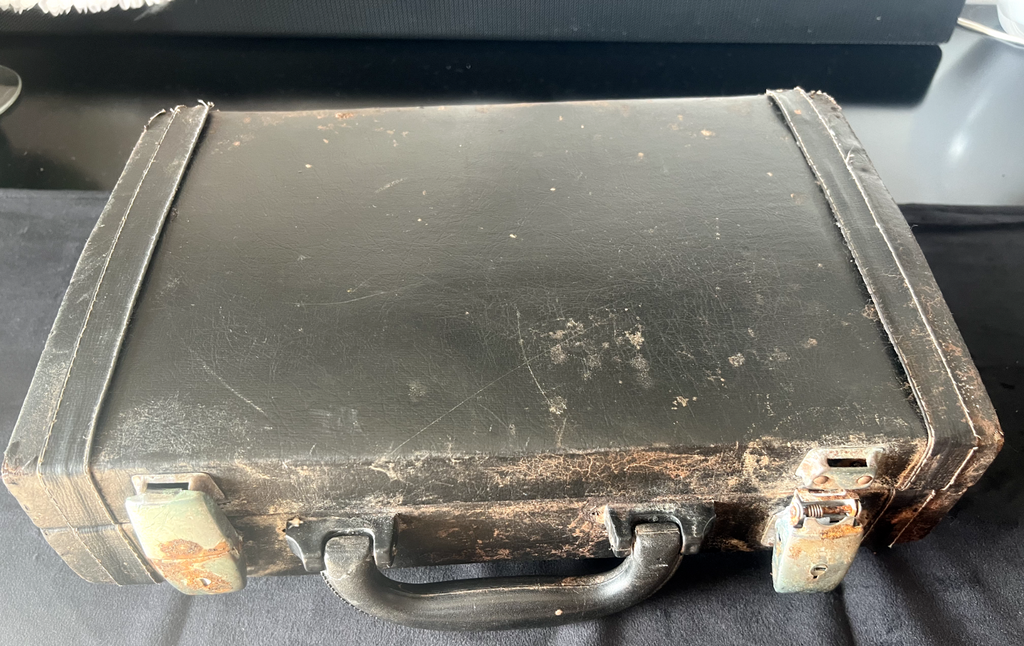 🔴 Clarinetto HSINGHAI legno completo valigia interno velluto originale vintage