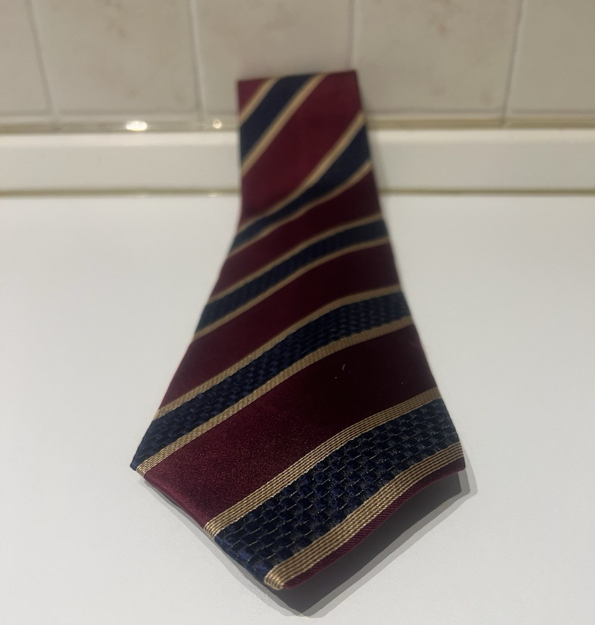 EMPORIO ARMANI Men's Tie Pure Silk Blue Bordeaux Stripes