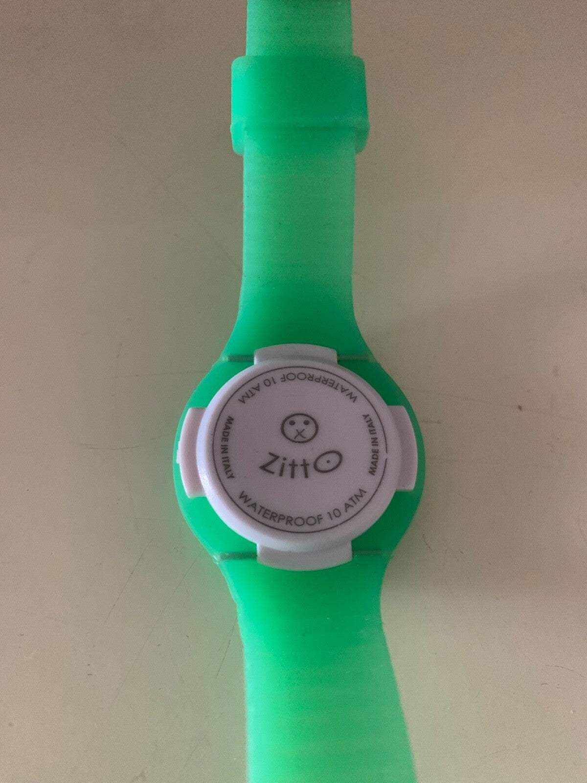 Montre Vert Quartz Zitto , Bracelet en Caoutchouc