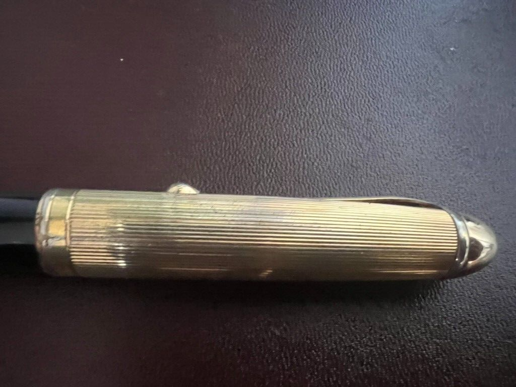 Aurora Stylo-Plume Sphère 88 Résine Avec Capuche Laminé Or Signes Du Temps 