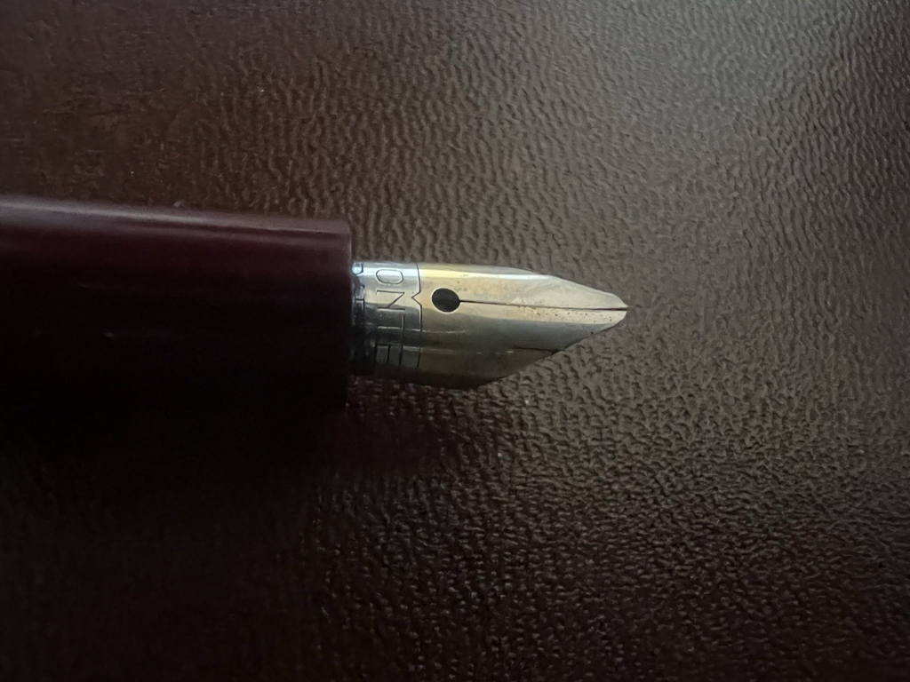 Montegrappa Stylo-Plume Stylo à Plume Bordeaux À Piston Écrit Style Vintage