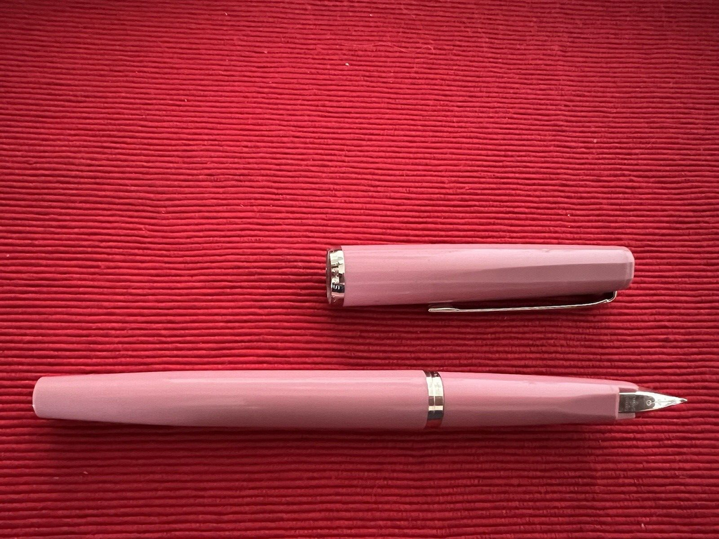 🔴 OMAS penna stilografica DS rosa cartuccia pennino iridium mai usata vintage