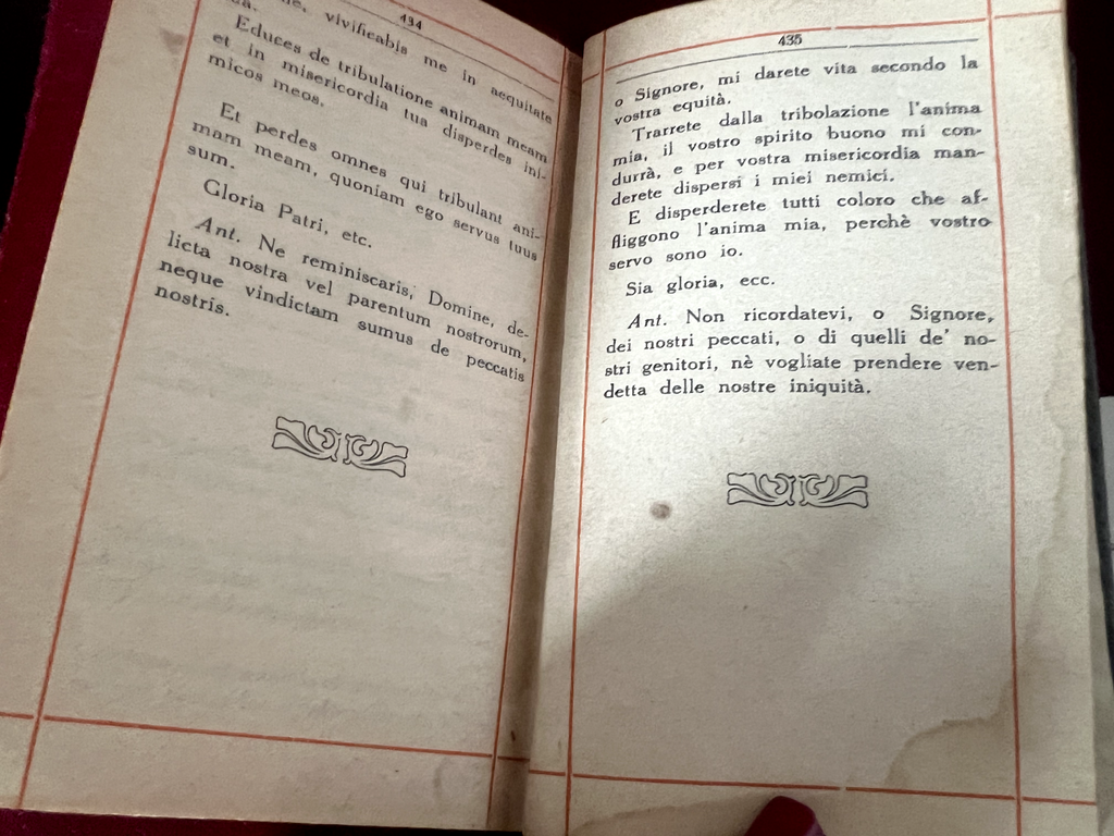 Livre Le Mariage Chrétien Avec Santini Antique Avec Effige Ciselé Bas-Relief 