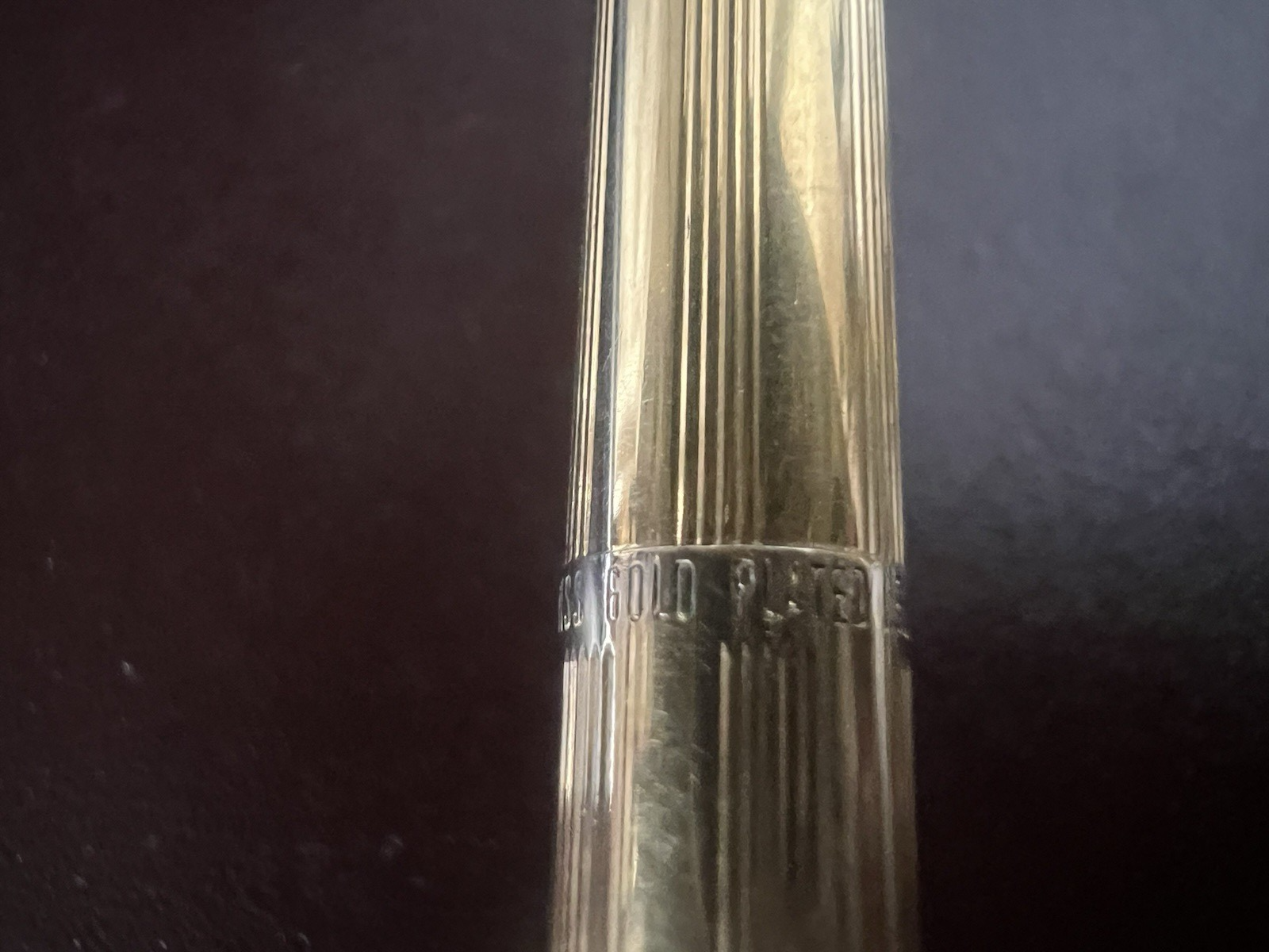 🔴 CARAN D'ACHE penna sfera Madison placcata oro scrive garanzia astuccio