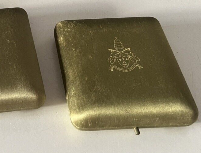 🔴 VATICANO scatole medaglie monete astucci custodie tessuto verde papi 3 PEZZI