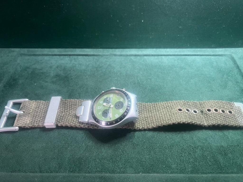 🔴 SWATCH orologio polso chrono CORAGGIOSO verde militare cinturino tessuto