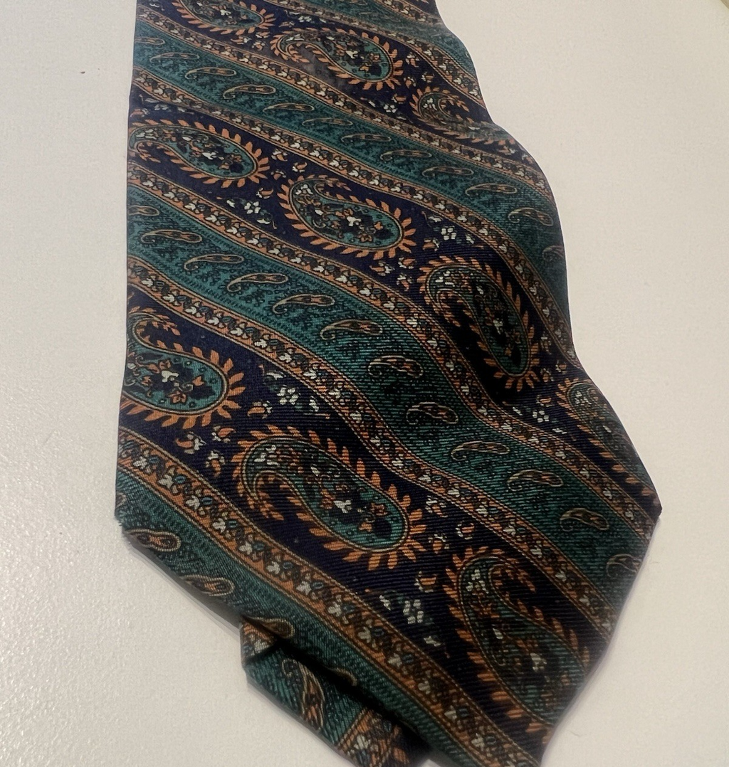 Rote GUCCI Herrenkrawatte aus reiner Seide, grün mit Monogrammen, elegant und formell 