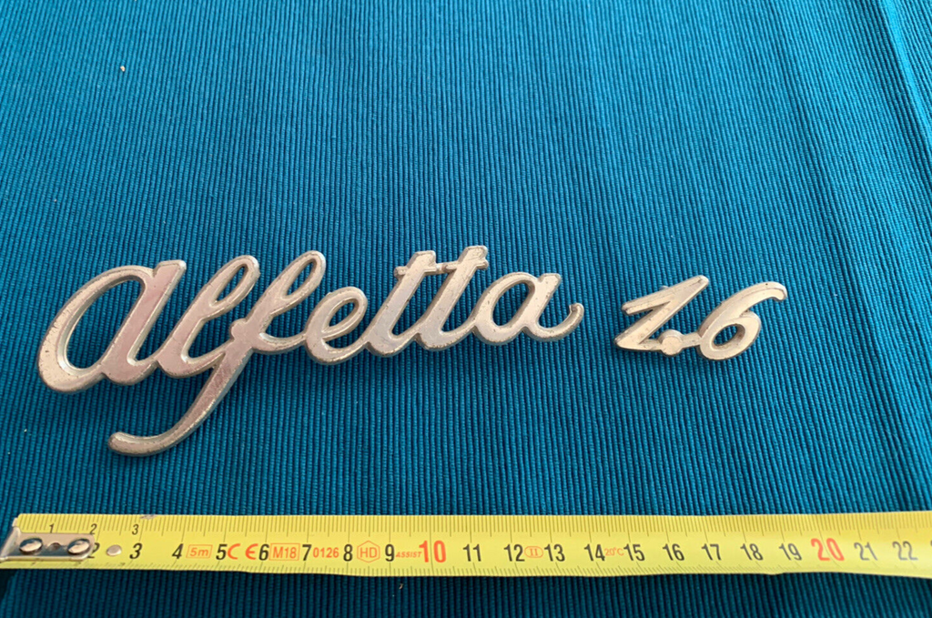 Alfetta 1600 Armes Voiture, Emblème, Orrnement, Plaque Métal Original 