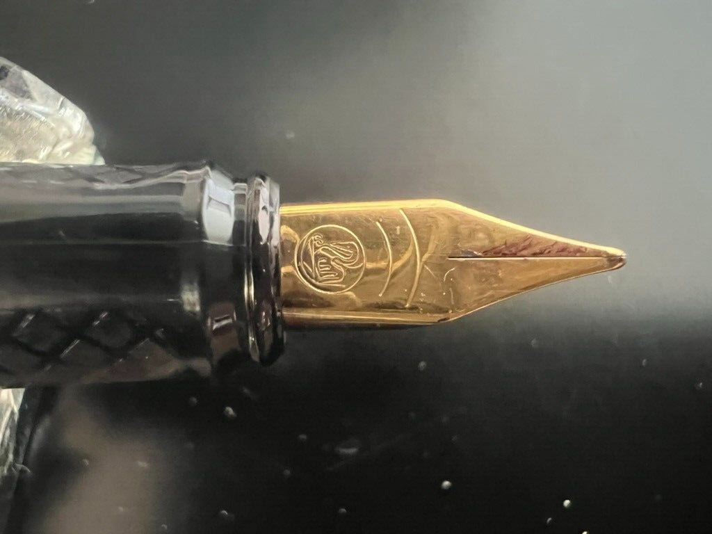 Pelikan G0 Stylo-Plume Stylo à Plume à Cartouche Doré Écrit Vintage 