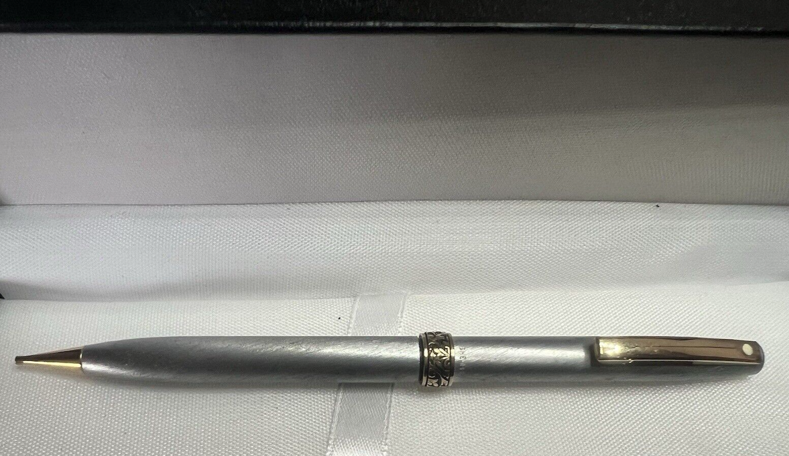 🔴 SHEAFFER Druckbleistift mit verchromter Hebelmechanik und Dekoration schreibt 