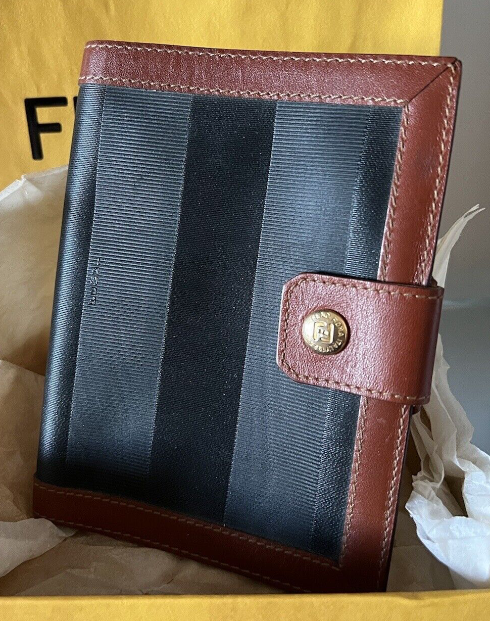 🔴 FENDI Roma black fabric and leather diary holder with vintage box L 13 h 17 