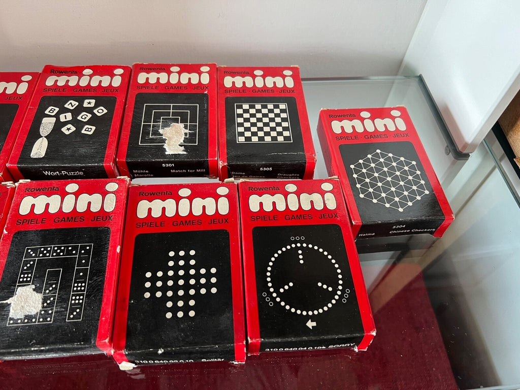 Rowenta Mini Jeux Echecs Saab Avec Étuis Complets à Collectionner 11 Pièces