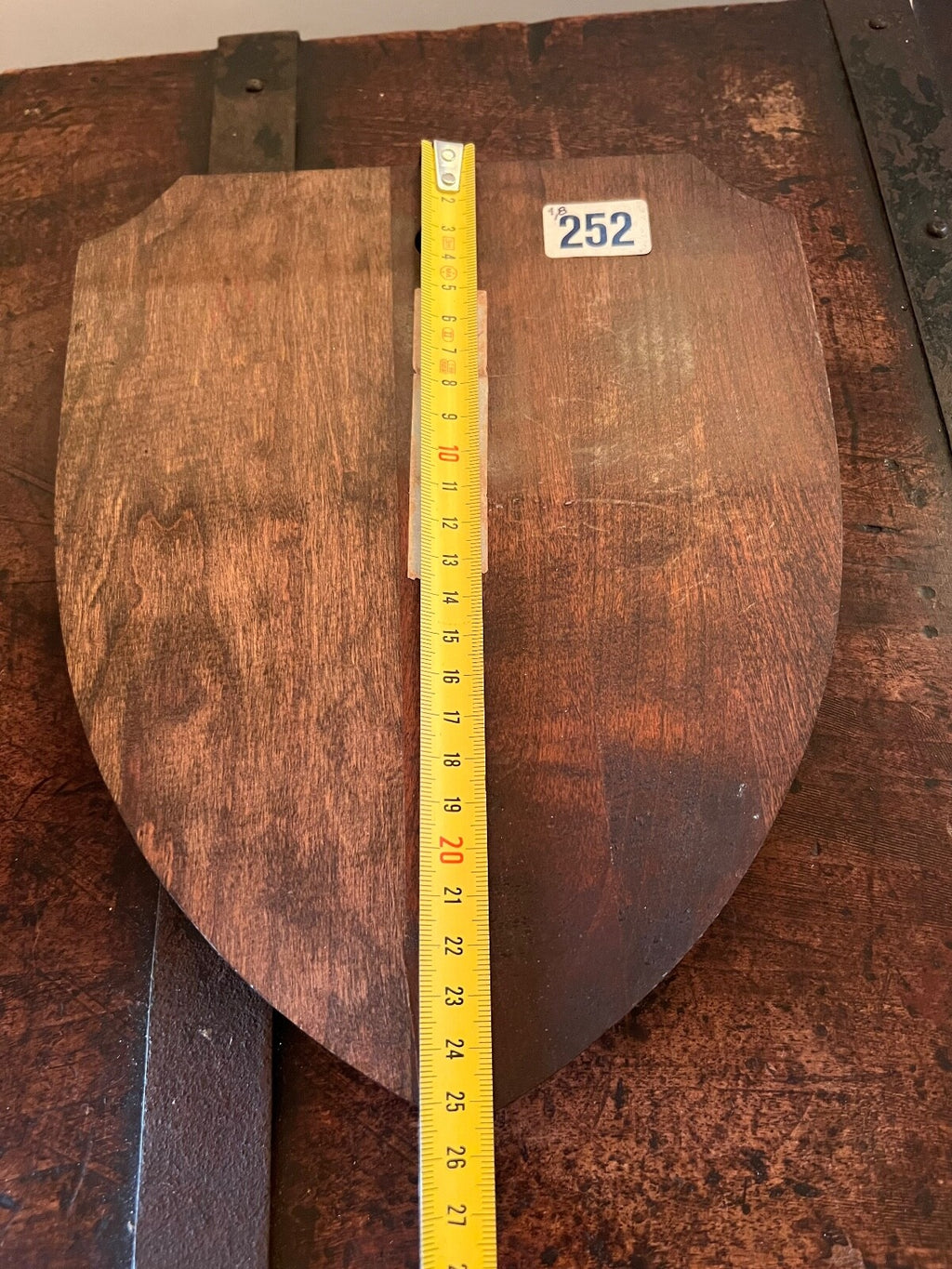 Crest Individualita '10 Group Forces Special USA Shield Wood Vintage