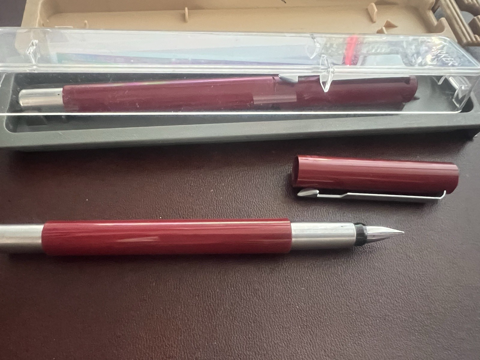 🔴 PARKER penna stilografica e sfera rosse Vector scrivono vintage