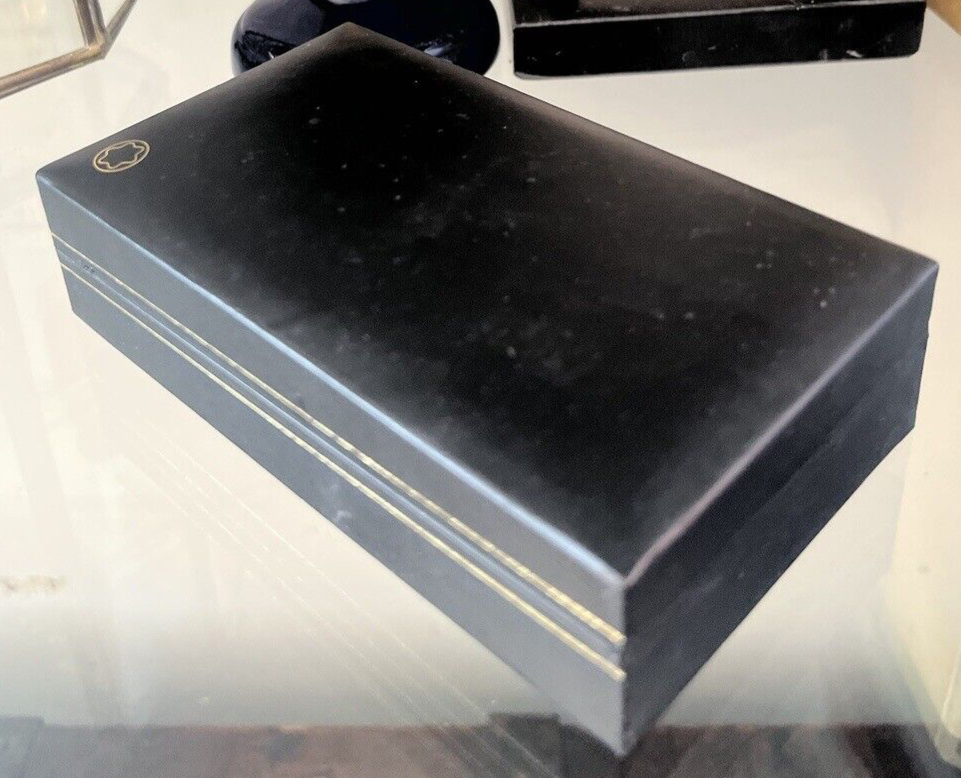 Montblanc Box Key Ring Black Leather Internal Flocked Complete 