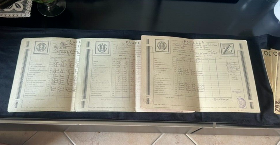 Königreich Italien, Zeugnisse, Babyfuß-Tampons, Originalunterschrift von 1932, 9 Stück 