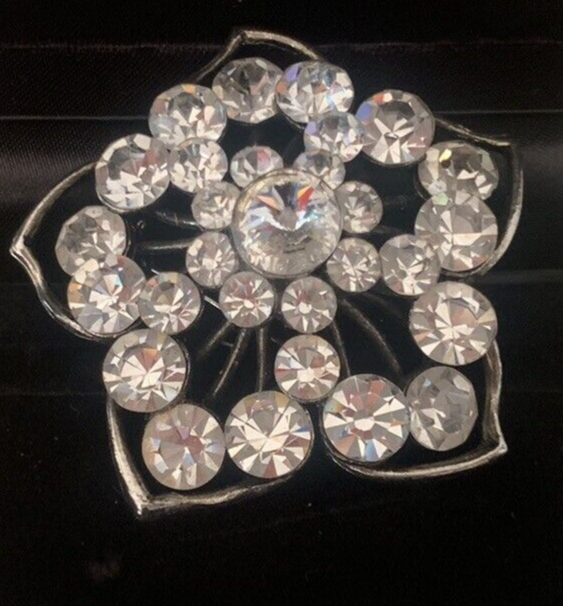 Broche Fleur De Pierres Effet Diamants Veste Foulard Grand Format Vintage