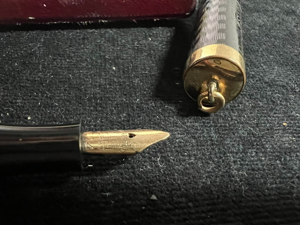 J Harris & Co Pen Fountain Pen Lever Pen Gold 14 K Vintage 1940