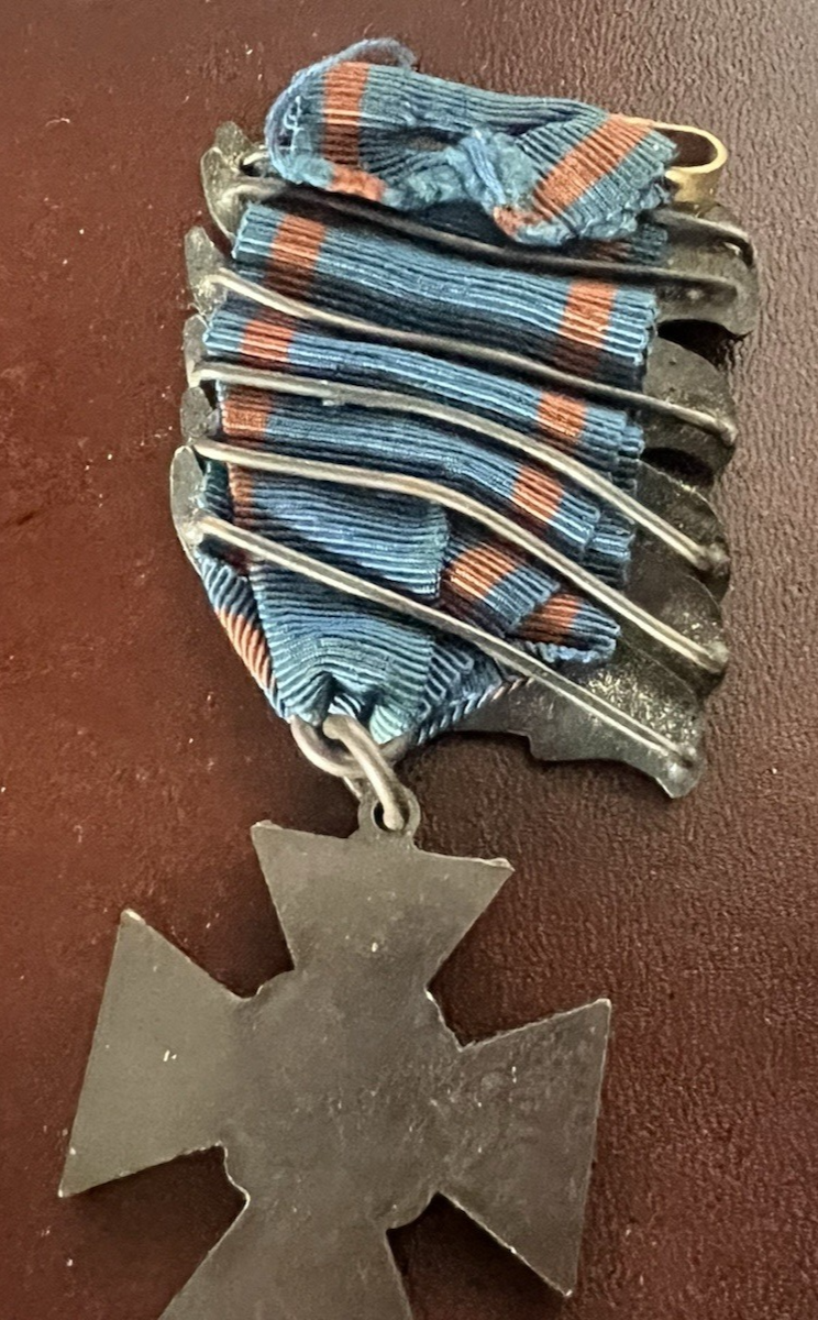 Medaille Service Kirche Mit Band Und Brosche L 4,3 H 9,2 Zentimeter