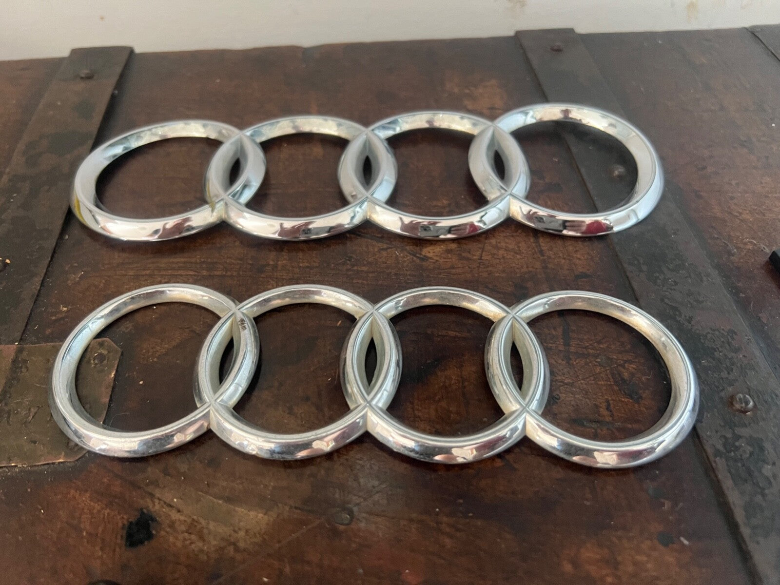 Audi A6 4F0853742 Blasons Emblèmes Frises Étiquettes Voiture 2 Logos 21 CM