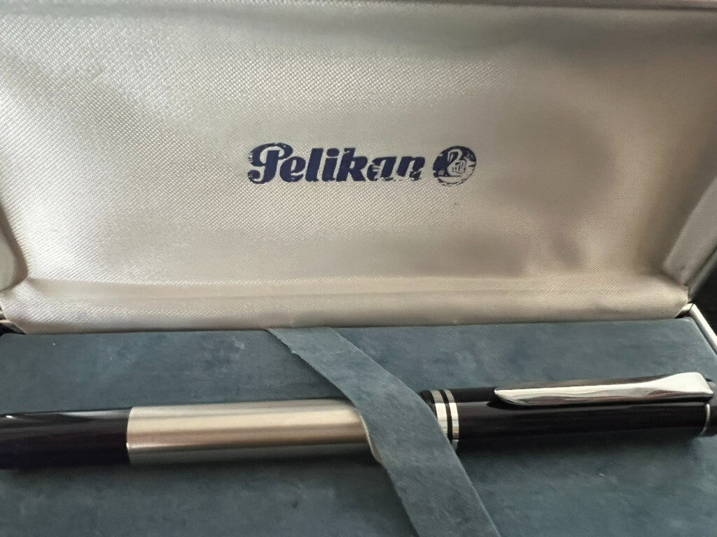 🔴 PELIKAN P40 penna stilografica cromata BLU a cartuccia scrive con scatola