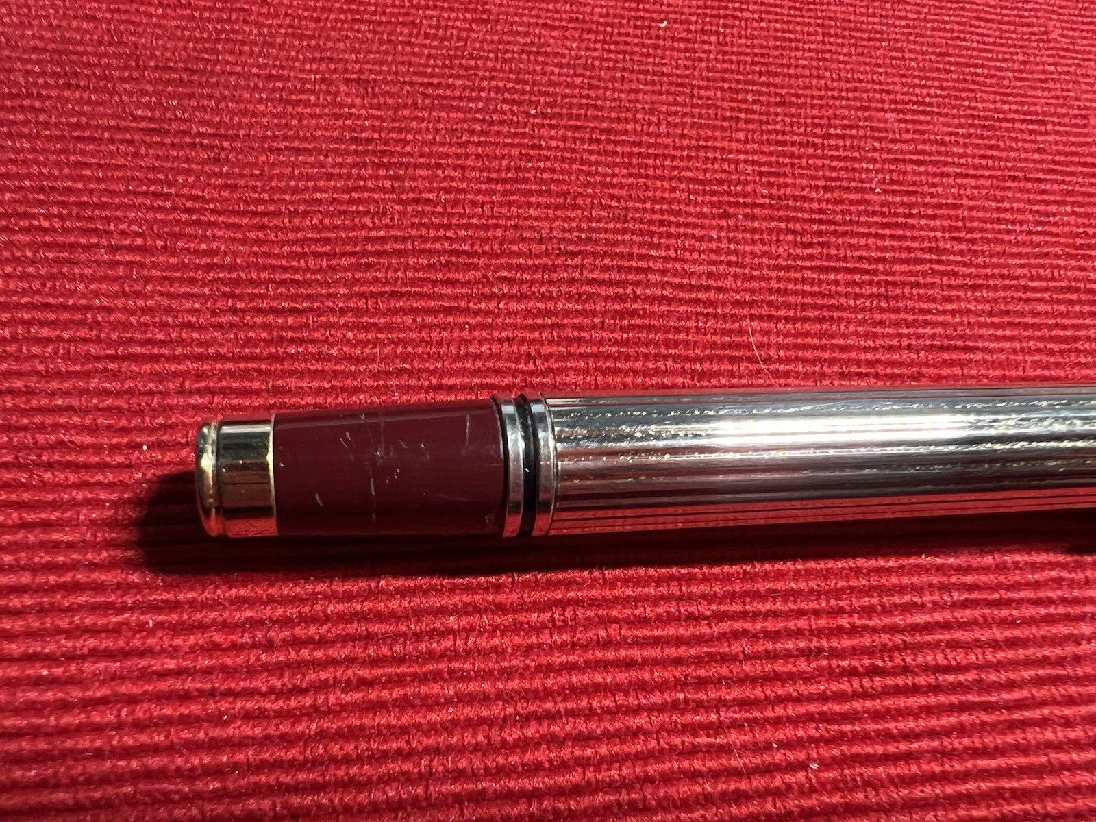 Stylo-Plume Stylo à Plume Dorée Avec Pierre Rouge Iridium Point 4 Vintage