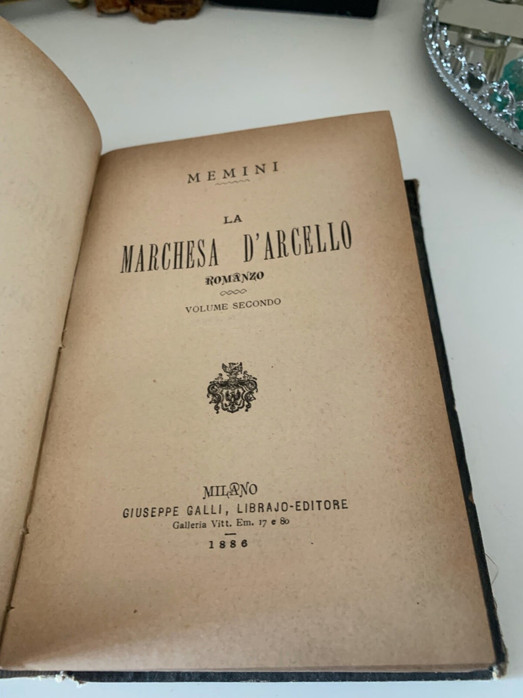 Buchen Sie Le Marquise D'Arcello Memini Vannucci Milano Roman Antique 1886 