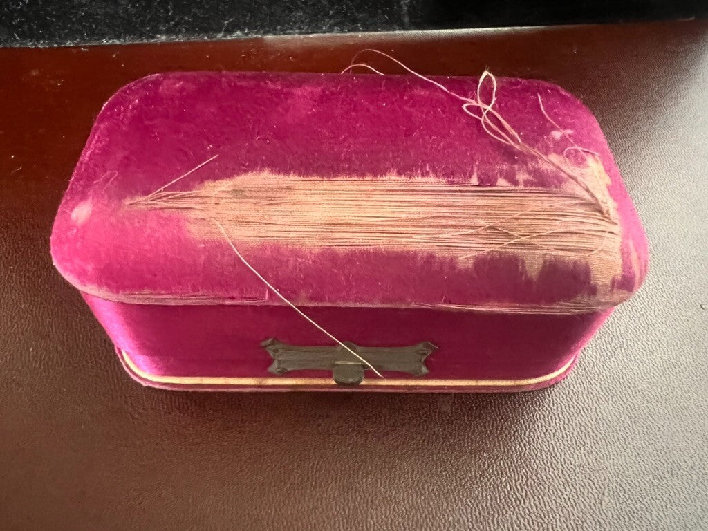 🔴 Scatola orecchini astuccio cofanetto velluto tessuto viola antico 1920