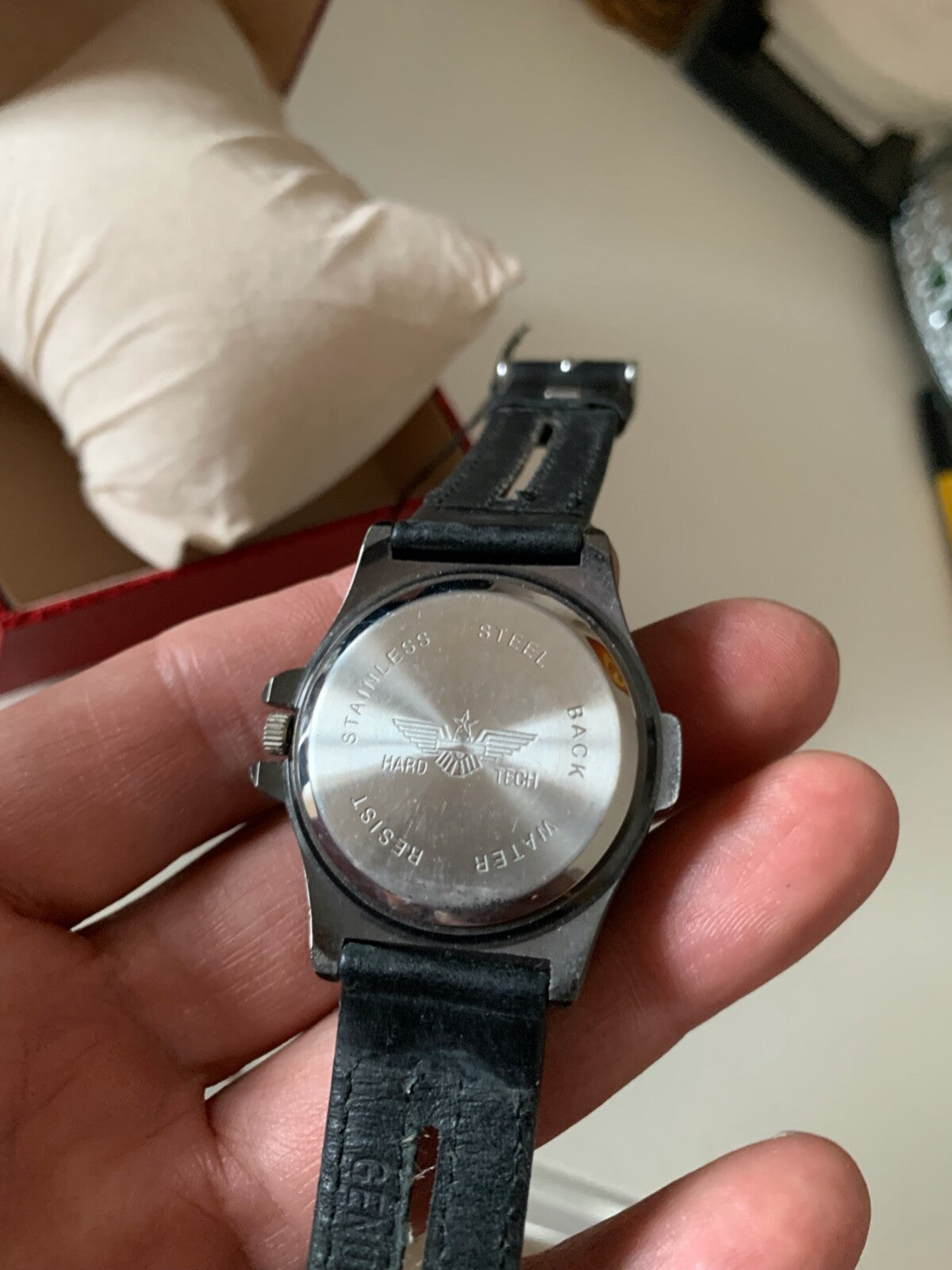 Heavy Metal Herrenuhr Hard Technologie Collection und Quarzetiketten Du 