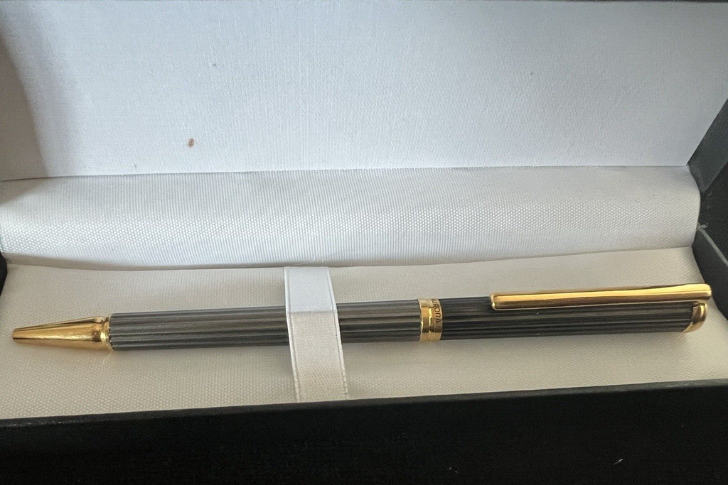 🔴 AURORA penna sfera KONA TITANIO bicolore profili laminati scrive B