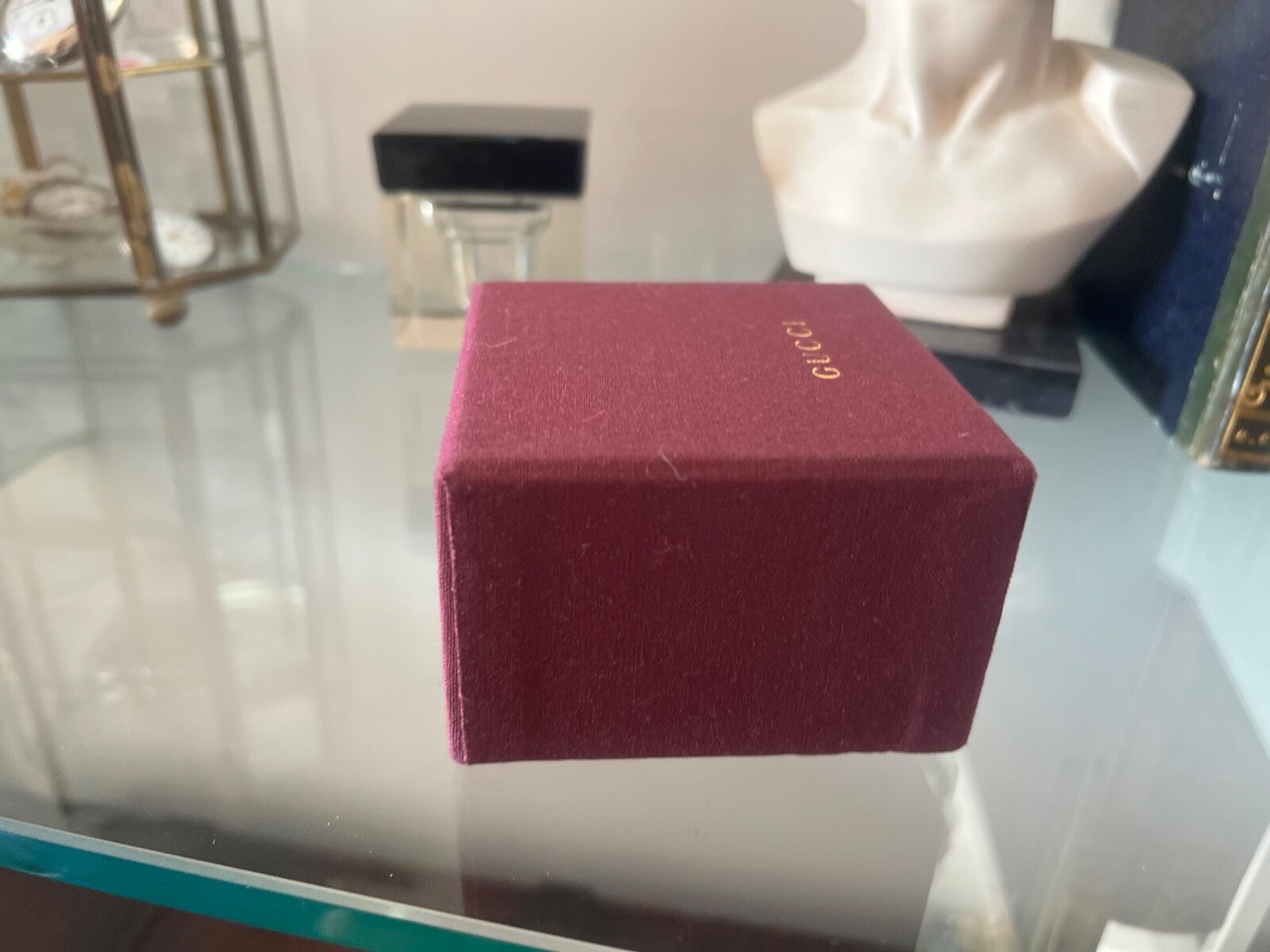 🔴 GUCCI scatola argento in tessuto tramato prugna, con libricino informativo
